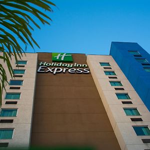 Holiday Inn Express Saltillo Zona Aeropuerto By Ihg